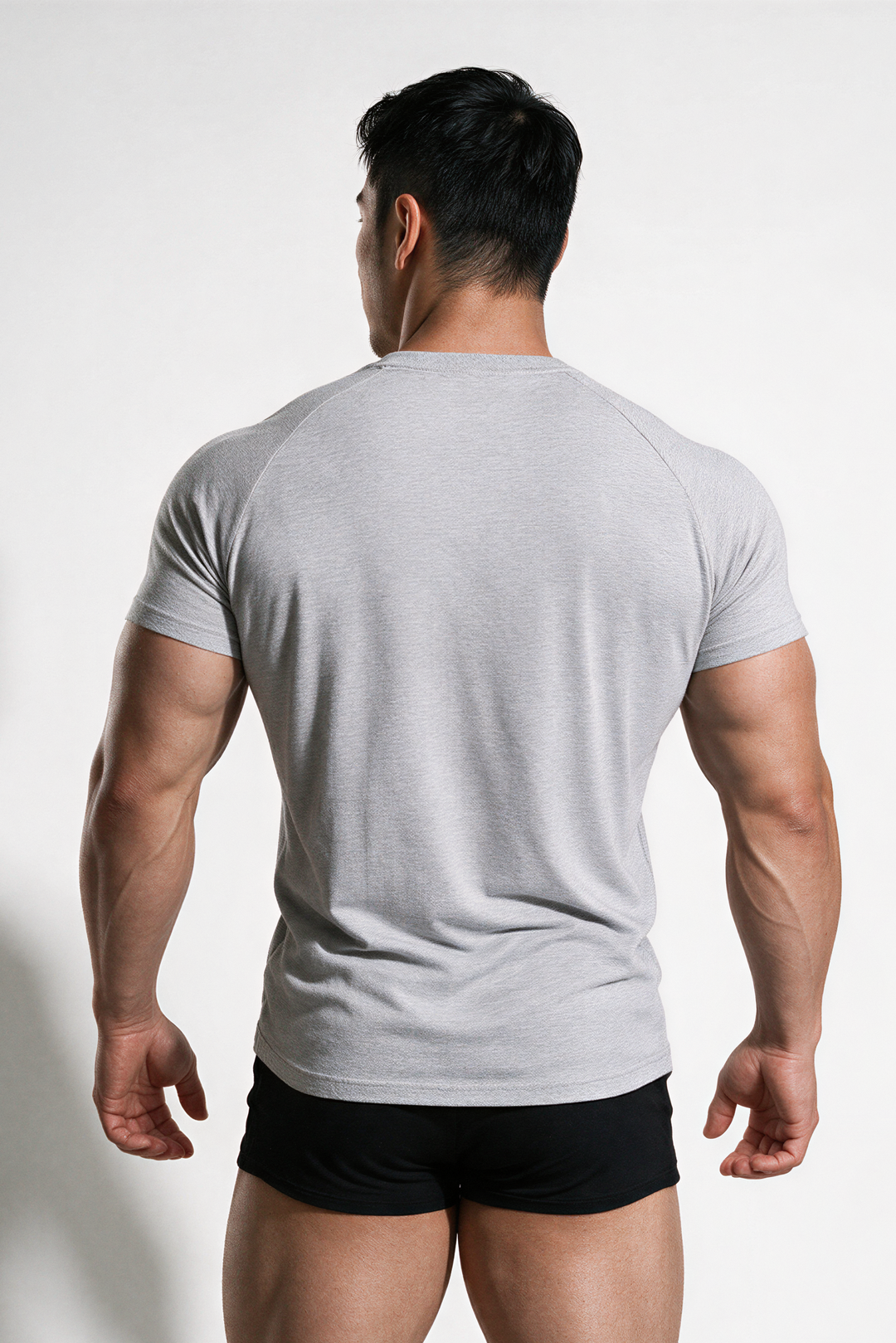 Titan 2.0 Muscle-Fit T-Shirt - Athletic Gray